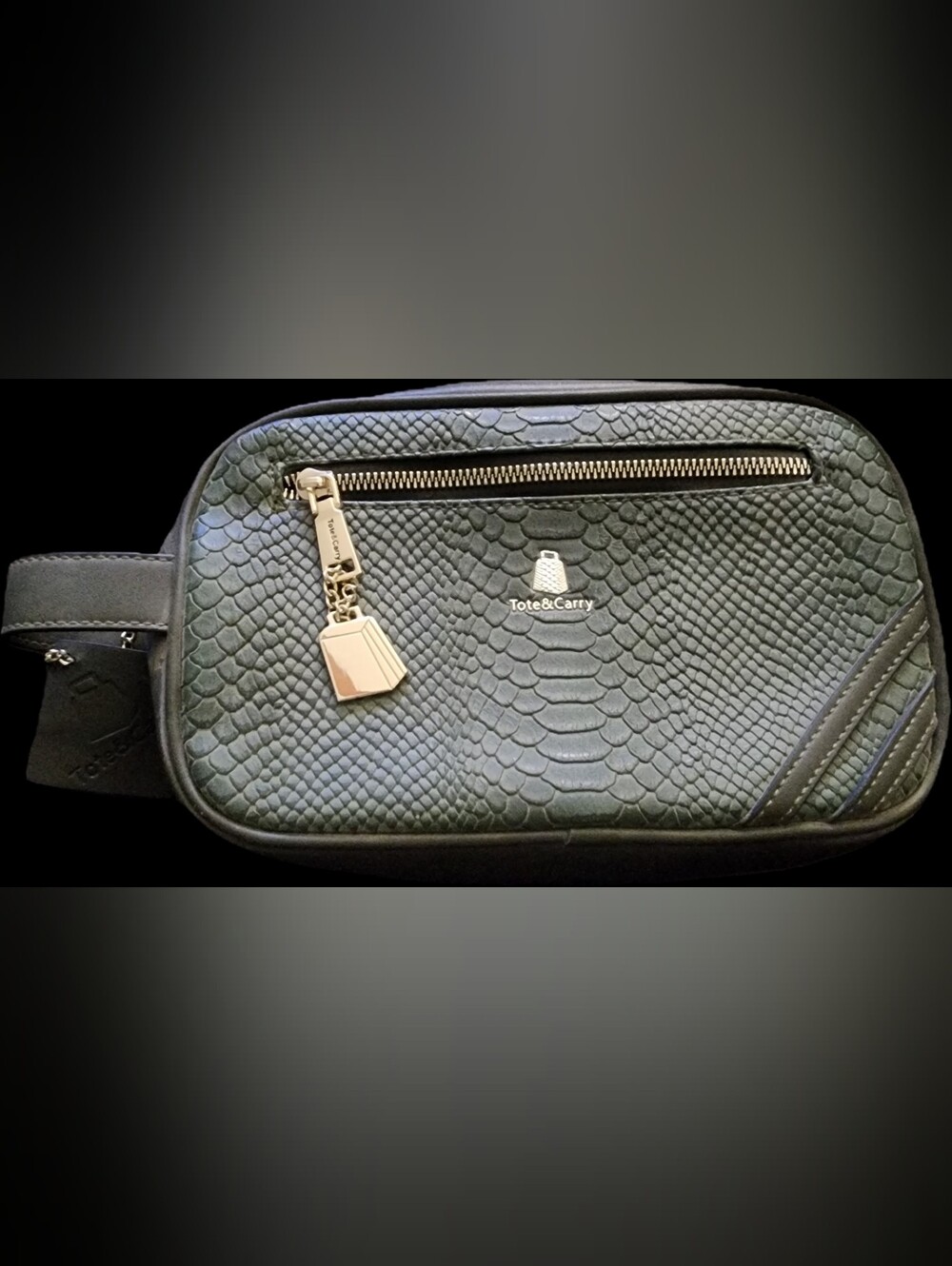 Tote&Carry Travel Toiletry Bag/Olive Green